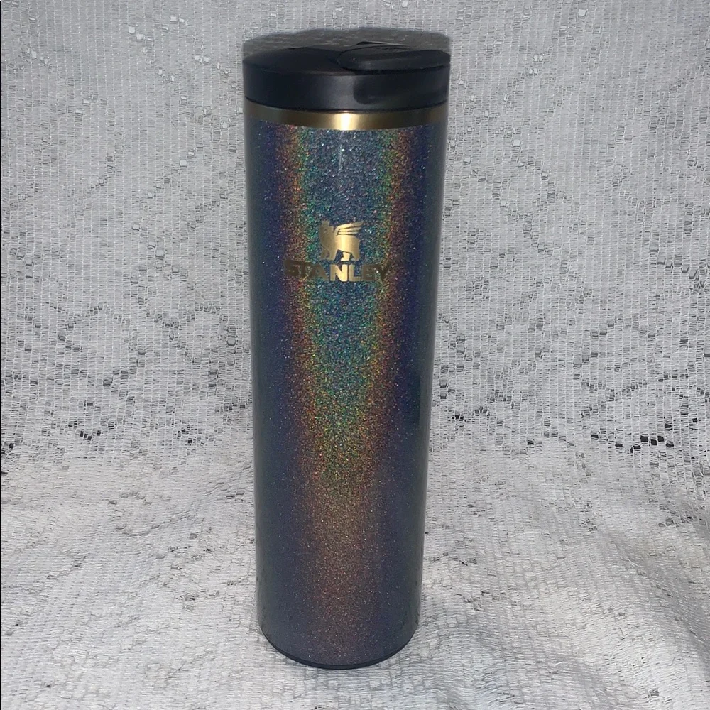 Stanley The Dream Weaver AeroLight™ Transit Transit Flip Top Mug - Picture 6 of 9